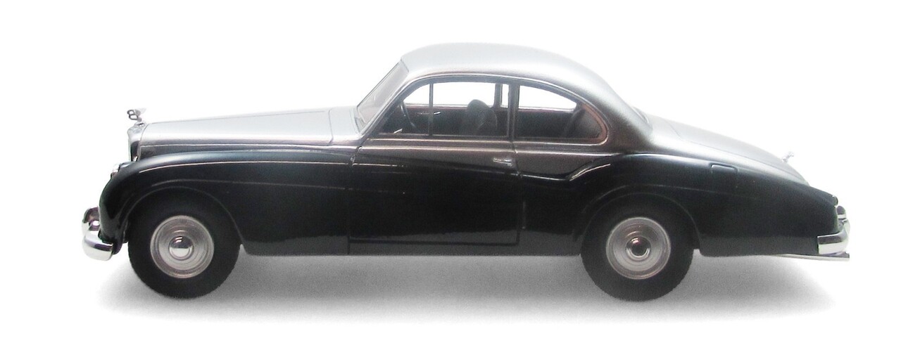 Bentley Bentley R-Type Coupe Carrozzeria Abbott 1952 - 1:43 - Esval Models Bentley Bentley R-Type Coupe Carrozzeria Abbott 1952 - 1:43 - Esval Models