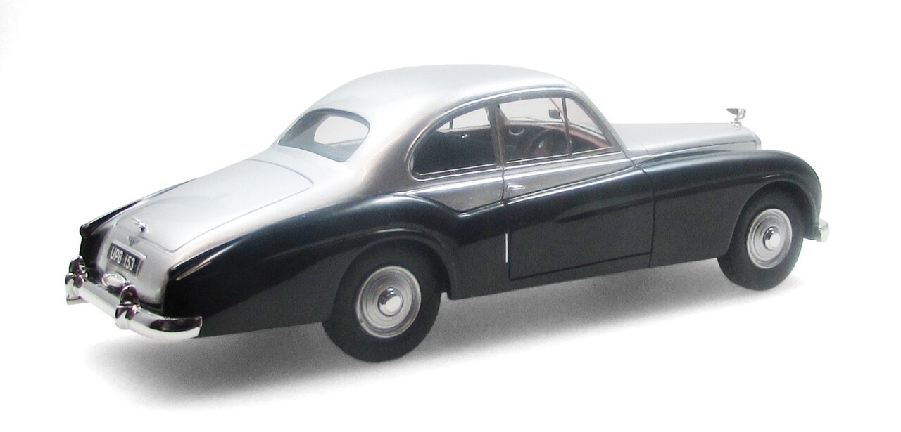 Bentley Bentley R-Type Coupe Carrozzeria Abbott 1952 - 1:43 - Esval Models Bentley Bentley R-Type Coupe Carrozzeria Abbott 1952 - 1:43 - Esval Models