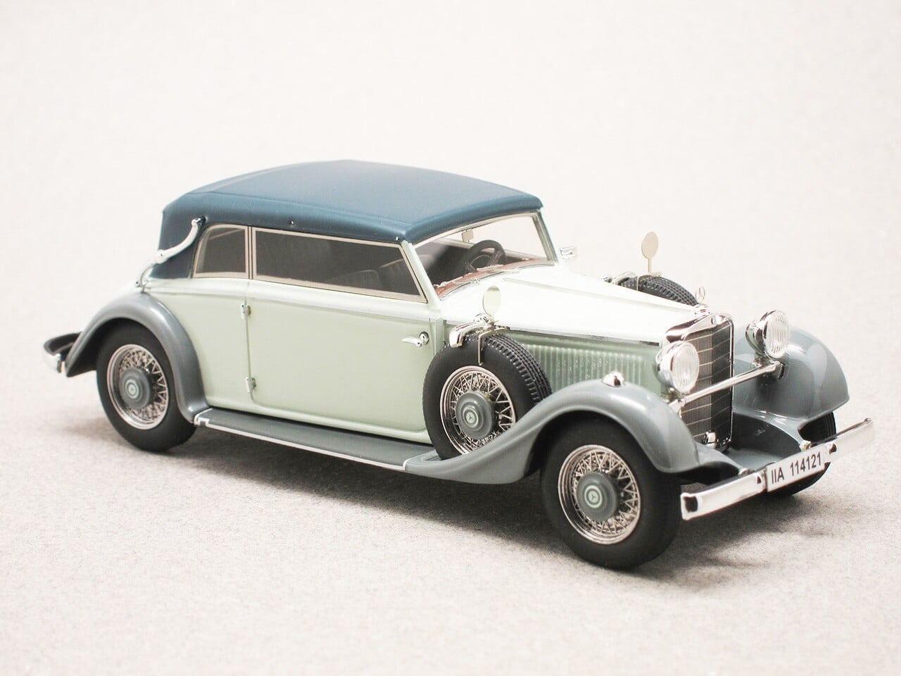 Mercedes-Benz Mercedes-Benz 290 W18 D Passo Lungo Cabriolet Closed 1933 - 1:43 - Esval Models Mercedes-Benz Mercedes-Benz 290 W18 D Passo Lungo Cabriolet Closed 1933 - 1:43 - Esval Models
