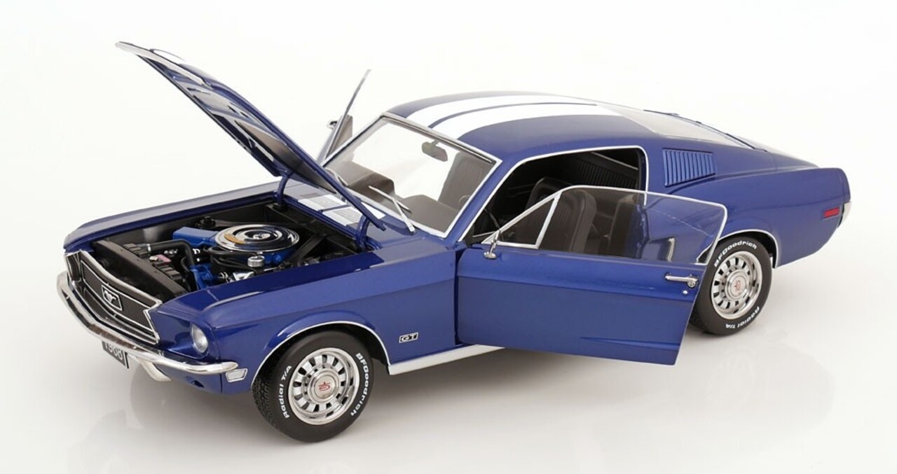 Ford Ford Mustang GT Fastback 1968 - 1:12 - KK Scale Ford Ford Mustang GT Fastback 1968 - 1:12 - KK Scale