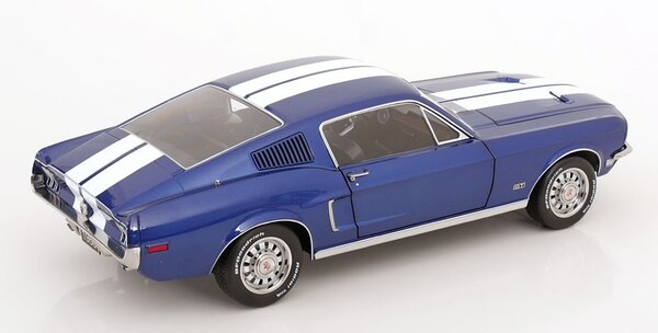 Ford Ford Mustang GT Fastback 1968 - 1:12 - KK Scale Ford Ford Mustang GT Fastback 1968 - 1:12 - KK Scale