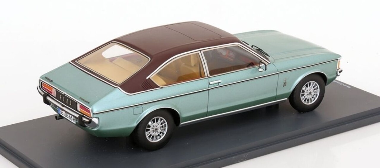 Ford Ford Granada Coupé 1974 - 1:18 - Schuco / Spark Ford Ford Granada Coupé 1974 - 1:18 - Schuco / Spark