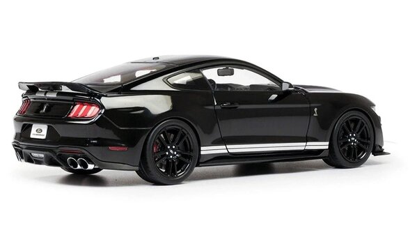 Ford Ford Mustang Shelby GT500 2022 - 1:18 - IXO Models Ford Ford Mustang Shelby GT500 2022 - 1:18 - IXO Models