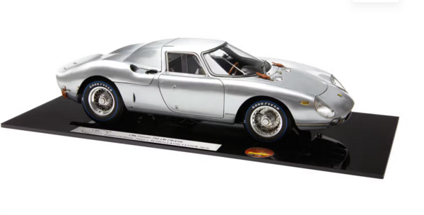Ferrari Ferrari 250 LM 1964 Retro Classic Essen 2026 - 1:18 - CMC Ferrari Ferrari 250 LM 1964 Retro Classic Essen 2026 - 1:18 - CMC