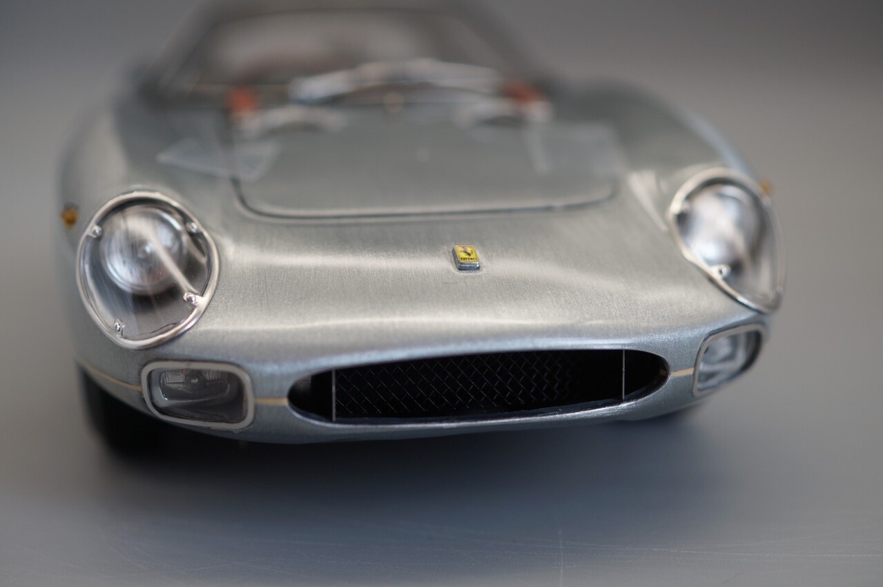 Ferrari Ferrari 250 LM 1964 Retro Classic Essen 2026 - 1:18 - CMC Ferrari Ferrari 250 LM 1964 Retro Classic Essen 2026 - 1:18 - CMC