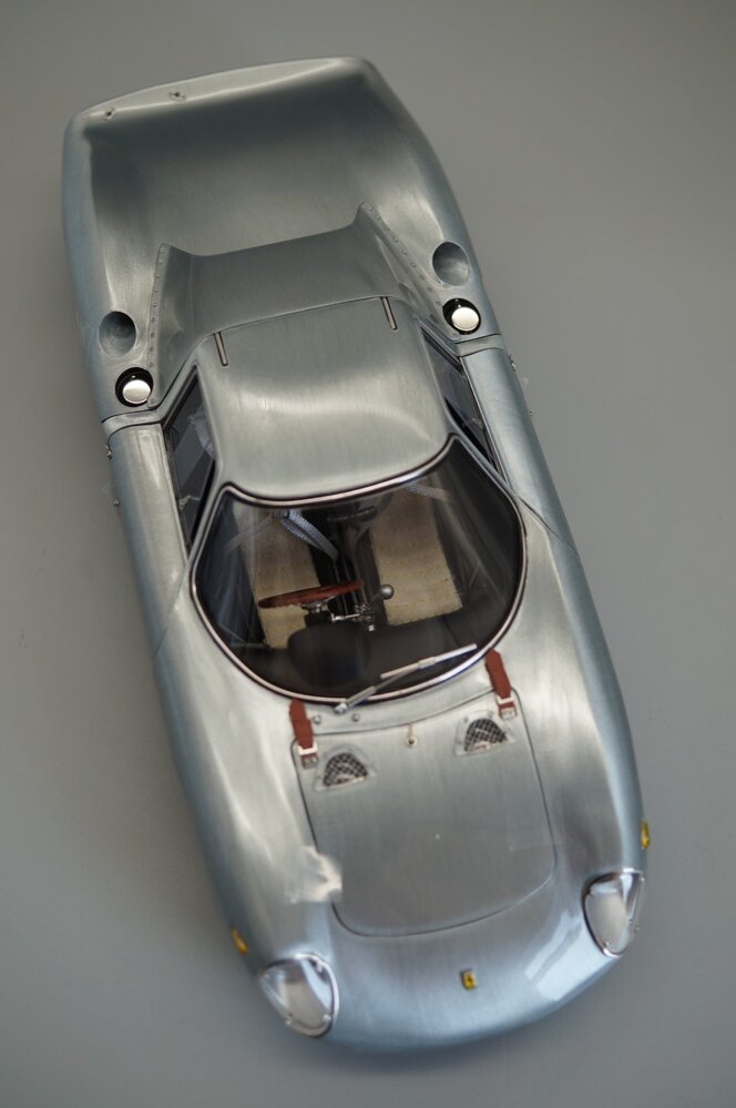Ferrari Ferrari 250 LM 1964 Retro Classic Essen 2026 - 1:18 - CMC Ferrari Ferrari 250 LM 1964 Retro Classic Essen 2026 - 1:18 - CMC