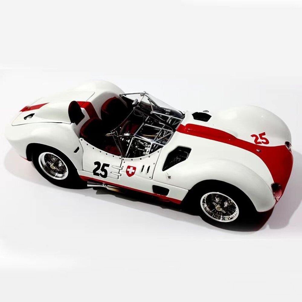 Maserati Maserati Tipo 61 2.9L Spider Birdcage #25 Winner Pesacola Florida SCCA 1960 (USA) - 1:18 - CMC Maserati Maserati Tipo 61 2.9L Spider Birdcage #25 Winner Pesacola Florida SCCA 1960 (USA) - 1:18 - CMC