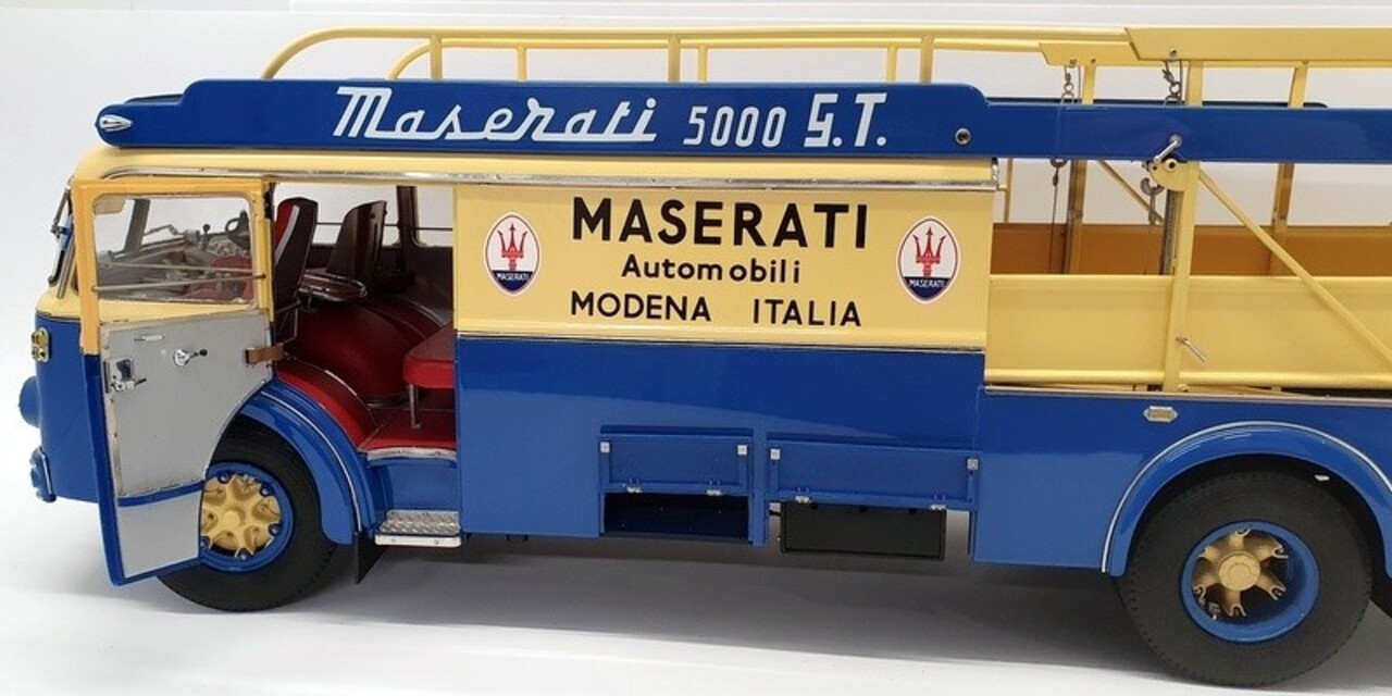 Fiat Fiat 642RN2 Truck Bartoletti Maserati Renntransporter 1957 - 1:18 - CMC Fiat Fiat 642RN2 Truck Bartoletti Maserati Renntransporter 1957 - 1:18 - CMC