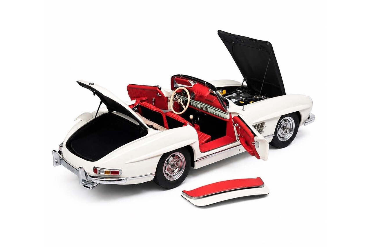 Mercedes-Benz Mercedes-Benz 300 SL Roadster (W198 II) Hardtop 1957-1963 - 1:18 - CMC Mercedes-Benz Mercedes-Benz 300 SL Roadster (W198 II) Hardtop 1957-1963 - 1:18 - CMC