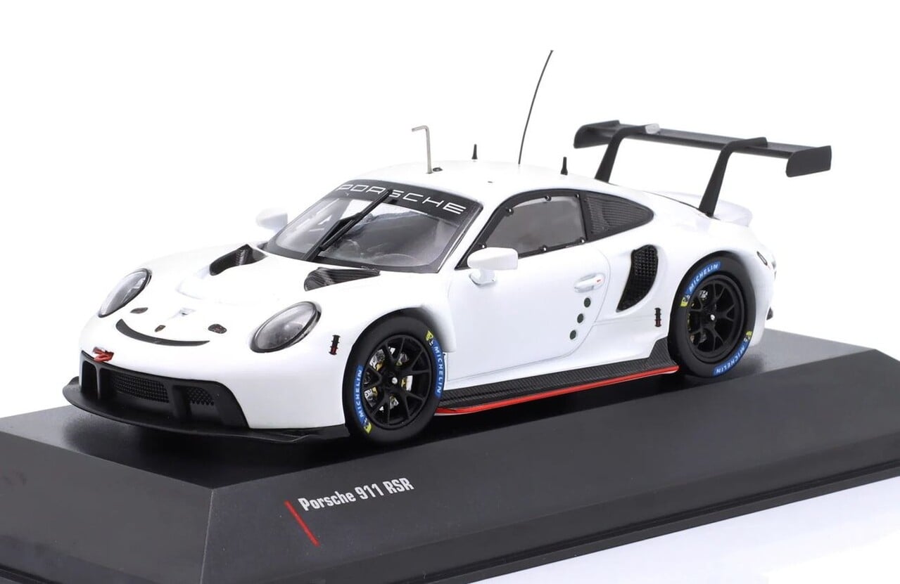 Porsche Porsche 911 RSR Plain Body - 1:43 - IXO Models Porsche Porsche 911 RSR Plain Body - 1:43 - IXO Models