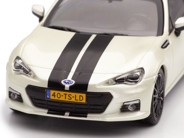 Subaru Subaru BRZ 2013 - 1:43 - Triple 9 Collection Subaru Subaru BRZ 2013 - 1:43 - Triple 9 Collection