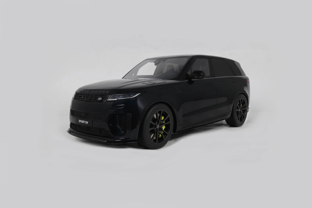 Land Rover Land Rover Range Rover Sport SV Edition Two - 1:12 - GT Spirit Land Rover Land Rover Range Rover Sport SV Edition Two - 1:12 - GT Spirit