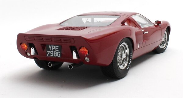 Ford Ford GT40 Mk III 1966 - 1:18 - Cult Scale Models Ford Ford GT40 Mk III 1966 - 1:18 - Cult Scale Models