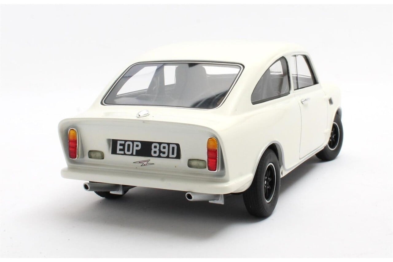 Mini Mini Broadspeed GT 1966 - 1:18 - Cult Scale Models Mini Mini Broadspeed GT 1966 - 1:18 - Cult Scale Models
