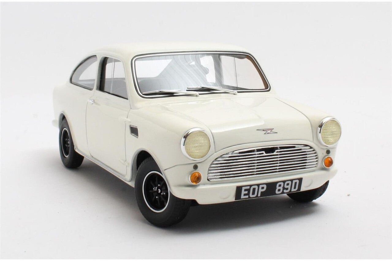 Mini Mini Broadspeed GT 1966 - 1:18 - Cult Scale Models Mini Mini Broadspeed GT 1966 - 1:18 - Cult Scale Models