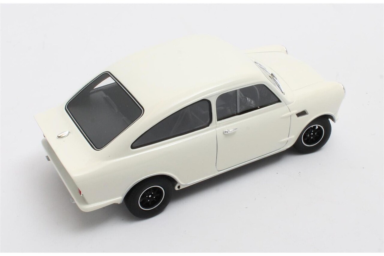 Mini Mini Broadspeed GT 1966 - 1:18 - Cult Scale Models Mini Mini Broadspeed GT 1966 - 1:18 - Cult Scale Models