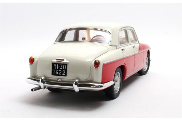 Alfa Romeo Alfa Romeo 1900 Super Berlina 1958 - 1:18 - Cult Scale Models Alfa Romeo Alfa Romeo 1900 Super Berlina 1958 - 1:18 - Cult Scale Models