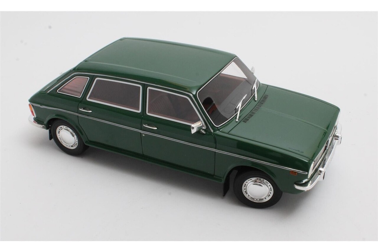 Austin Austin Maxi 1750 1971 - 1:18 - Cult Scale Models Austin Austin Maxi 1750 1971 - 1:18 - Cult Scale Models