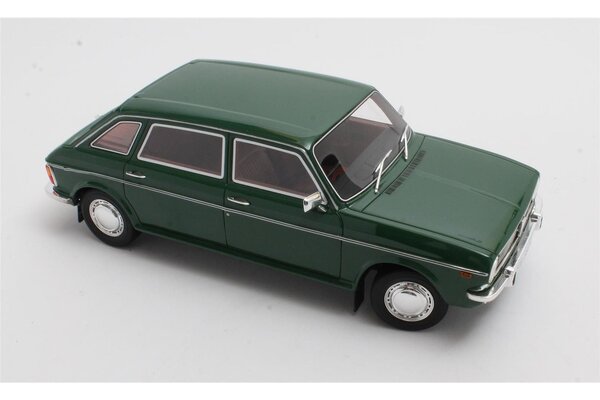 Austin Austin Maxi 1750 1971 - 1:18 - Cult Scale Models Austin Austin Maxi 1750 1971 - 1:18 - Cult Scale Models