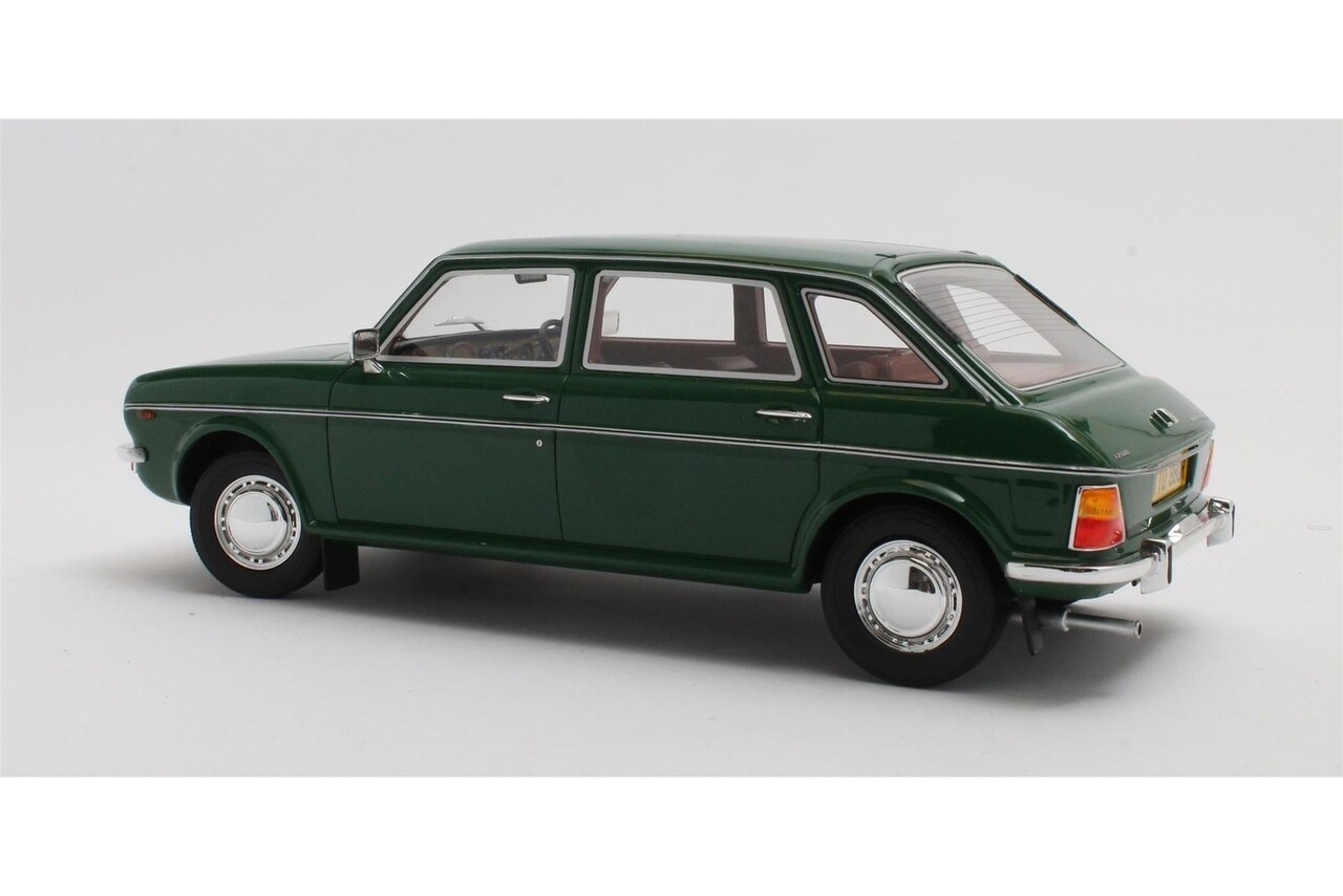 Austin Austin Maxi 1750 1971 - 1:18 - Cult Scale Models Austin Austin Maxi 1750 1971 - 1:18 - Cult Scale Models