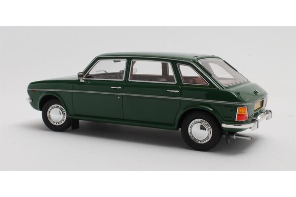 Austin Austin Maxi 1750 1971 - 1:18 - Cult Scale Models Austin Austin Maxi 1750 1971 - 1:18 - Cult Scale Models