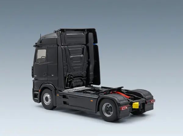 Mercedes-Benz Mercedes-Benz E-Actros 600 Tractor 4x2 2025 - 1:43 - Eligor Mercedes-Benz Mercedes-Benz E-Actros 600 Tractor 4x2 2025 - 1:43 - Eligor