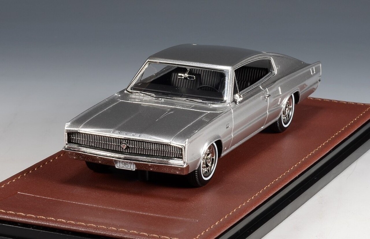 Dodge Dodge Charger MK I 1967 - 1:43 - GLM (Great Lighting Models)
