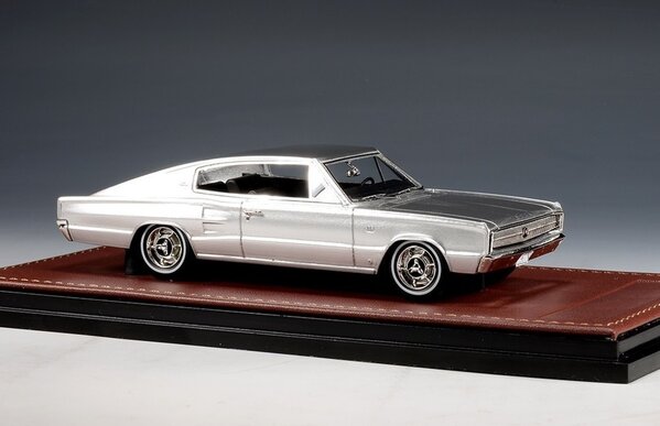 Dodge Dodge Charger MK I 1967 - 1:43 - GLM (Great Lighting Models)