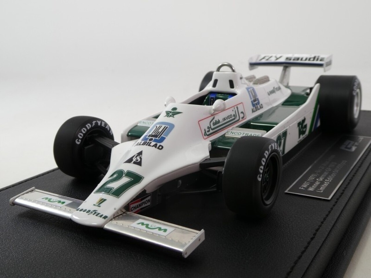 Formule 1 Williams Ford FW07 #27 Winner German GP 1979 A.Jones - 1:18 - GP Replicas Formule 1 Williams Ford FW07 #27 Winner German GP 1979 A.Jones - 1:18 - GP Replicas