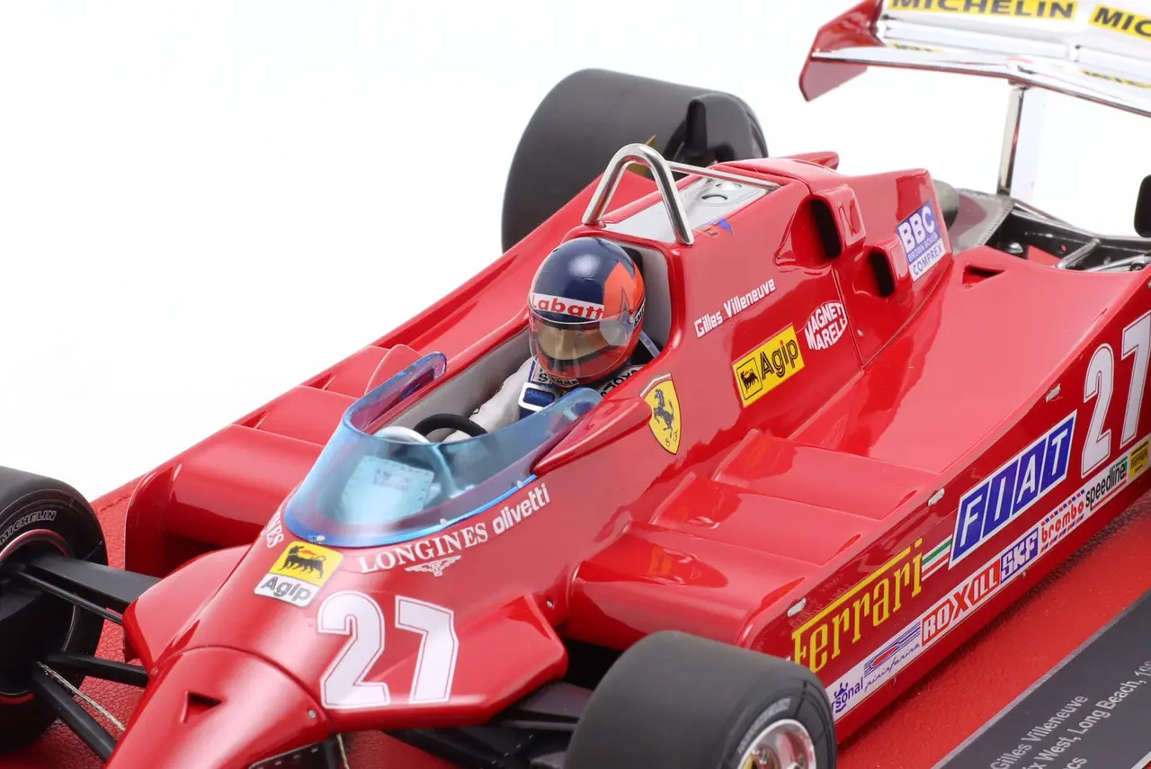 Formule 1 Ferrari 126CX Comprex Turbo #27 GP Ovest Long Beach USA 1991 + Pilot Figure (G.Villeneuve) + Showcase - 1:18 - GP Replicas Formule 1 Ferrari 126CX Comprex Turbo #27 GP Ovest Long Beach USA 1991 + Pilot Figure (G.Villeneuve) + Showcase - 1:18 - GP Replicas