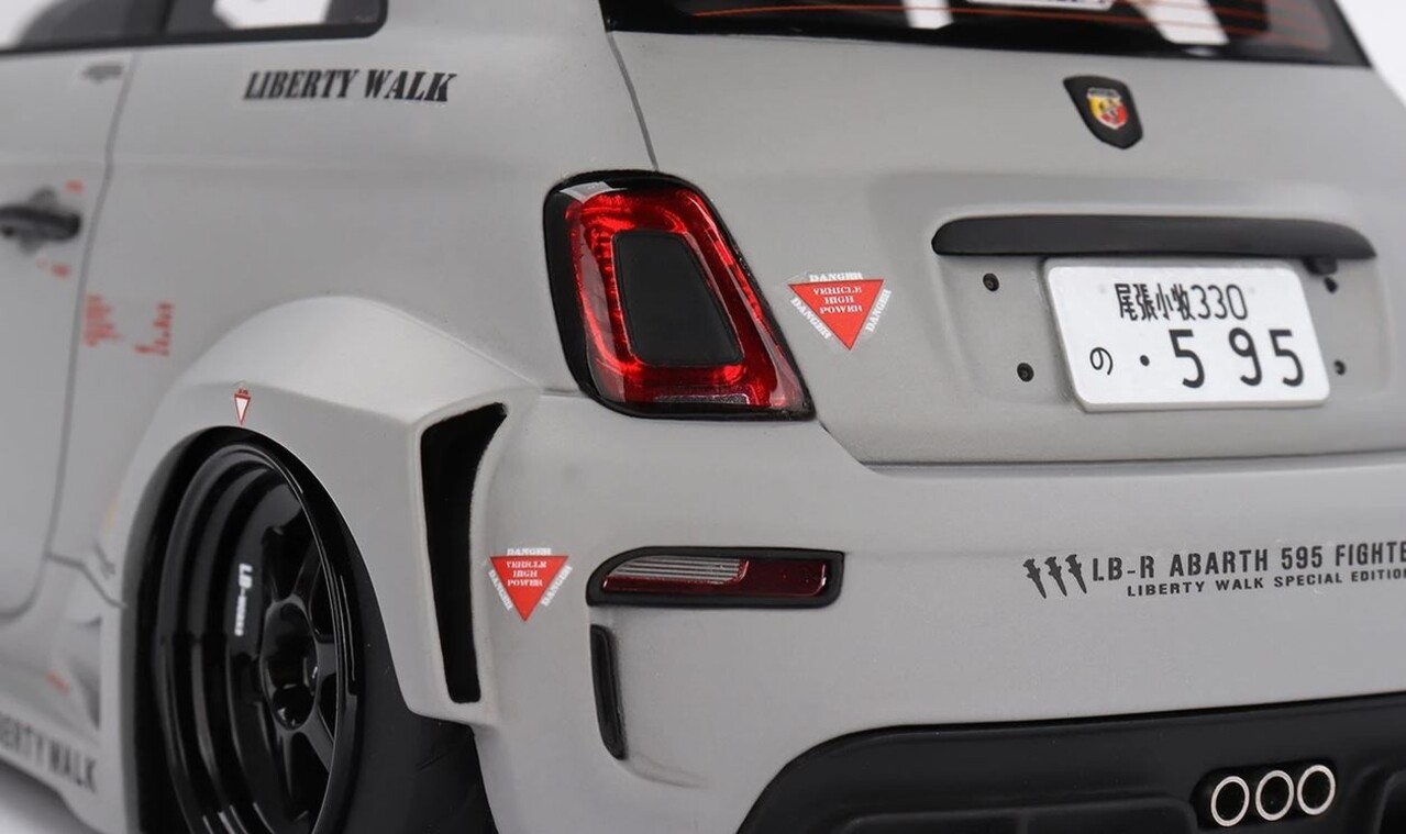 Abarth Abarth 595 LB-Works x Abas Works - 1:18 - Top Speed Abarth Abarth 595 LB-Works x Abas Works - 1:18 - Top Speed