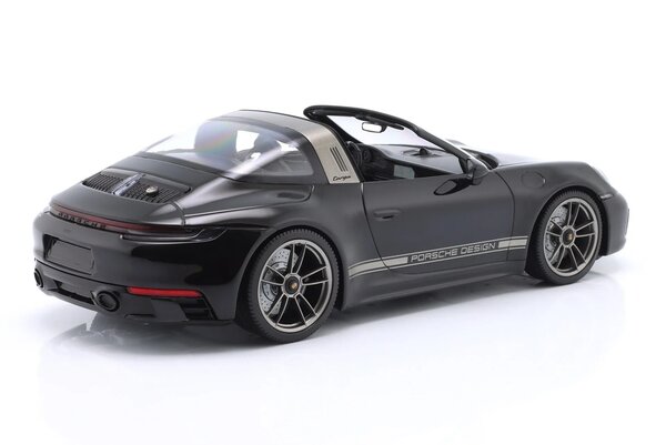 Porsche Porsche 911 Targa 4 GTS (992) 50 Jahre Porsche Design Edition - 1:18 - Minichamps
