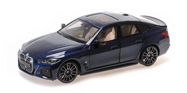 BMW BMW i4 2022 - 1:18 - Minichamps