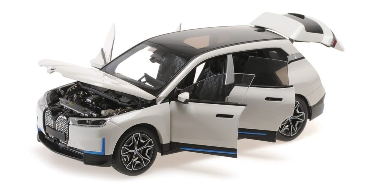 BMW BMW iX 2022 - 1:18 - Minichamps BMW BMW iX 2022 - 1:18 - Minichamps