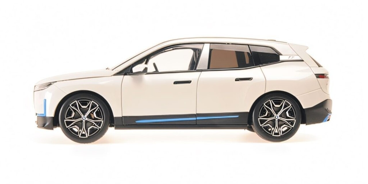 BMW BMW iX 2022 - 1:18 - Minichamps BMW BMW iX 2022 - 1:18 - Minichamps