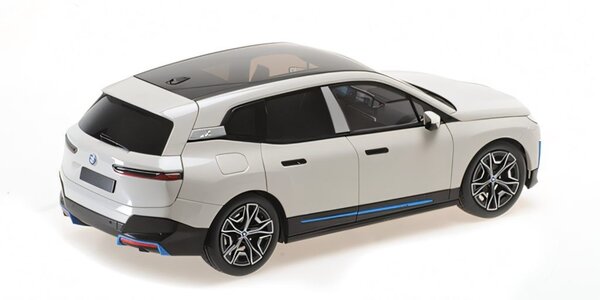 BMW BMW iX 2022 - 1:18 - Minichamps BMW BMW iX 2022 - 1:18 - Minichamps