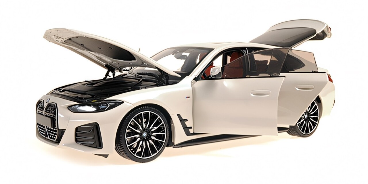 BMW BMW i4 2022 - 1:18 - Minichamps BMW BMW i4 2022 - 1:18 - Minichamps