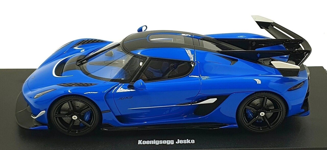 Koenigsegg Koenigsegg Jesko 2025 - 1:18 - GT Spirit Koenigsegg Koenigsegg Jesko 2025 - 1:18 - GT Spirit