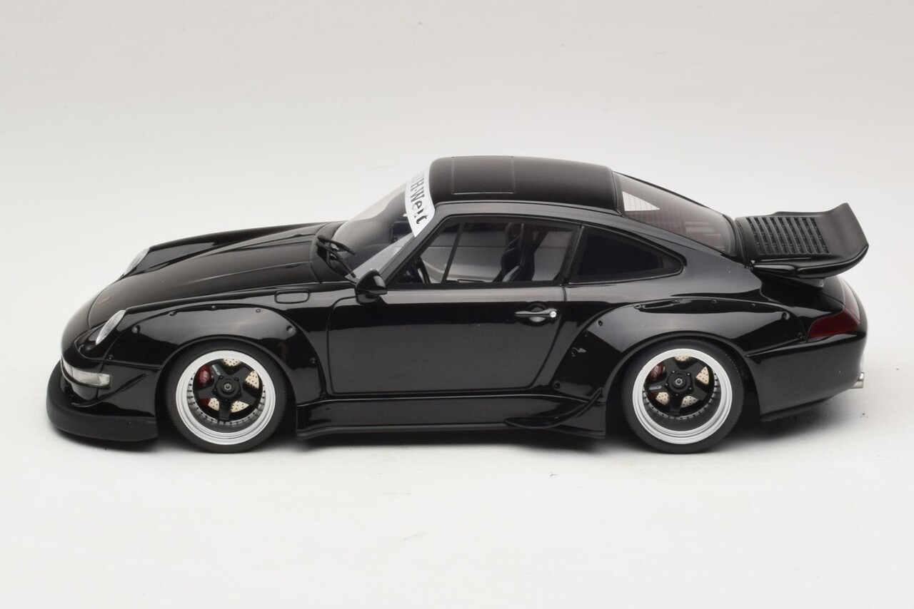 Porsche Porsche 911/993 RWB Blackaut 2012 - 1:18 - GT Spirit Porsche Porsche 911/993 RWB Blackaut 2012 - 1:18 - GT Spirit