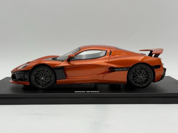 Rimac Rimac Nevera 2021 - 1:18 - GT Spirit Rimac Rimac Nevera 2021 - 1:18 - GT Spirit