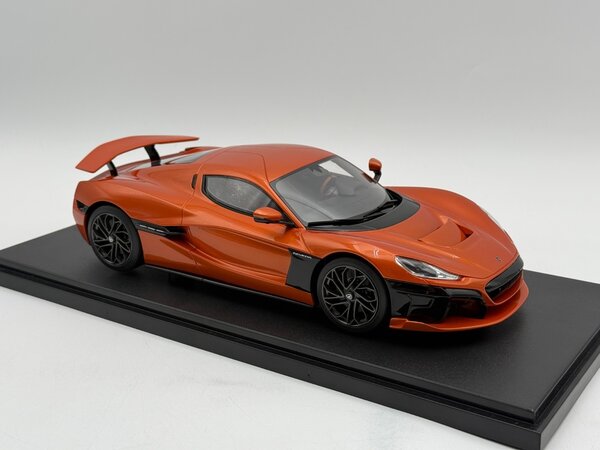 Rimac Rimac Nevera 2021 - 1:18 - GT Spirit Rimac Rimac Nevera 2021 - 1:18 - GT Spirit