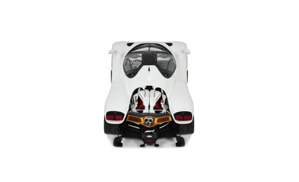Nilu Nilu 27 V12 6.5L 2025 - 1:18 - GT Spirit Nilu Nilu 27 V12 6.5L 2025 - 1:18 - GT Spirit