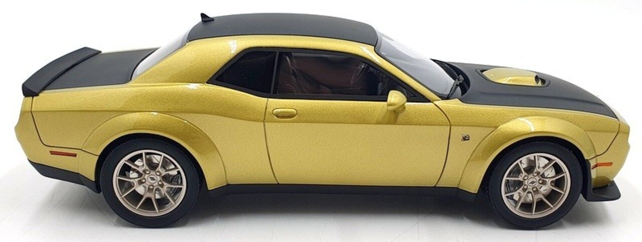 Dodge Dodge Challenger R/T Scat Pack Widebody 50th Anniversary - 1:18 - GT Spirit Dodge Dodge Challenger R/T Scat Pack Widebody 50th Anniversary - 1:18 - GT Spirit