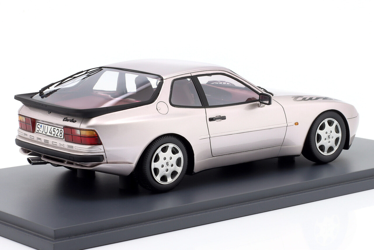 Porsche Porsche 944 Turbo S - 1:18 - Schuco / Spark