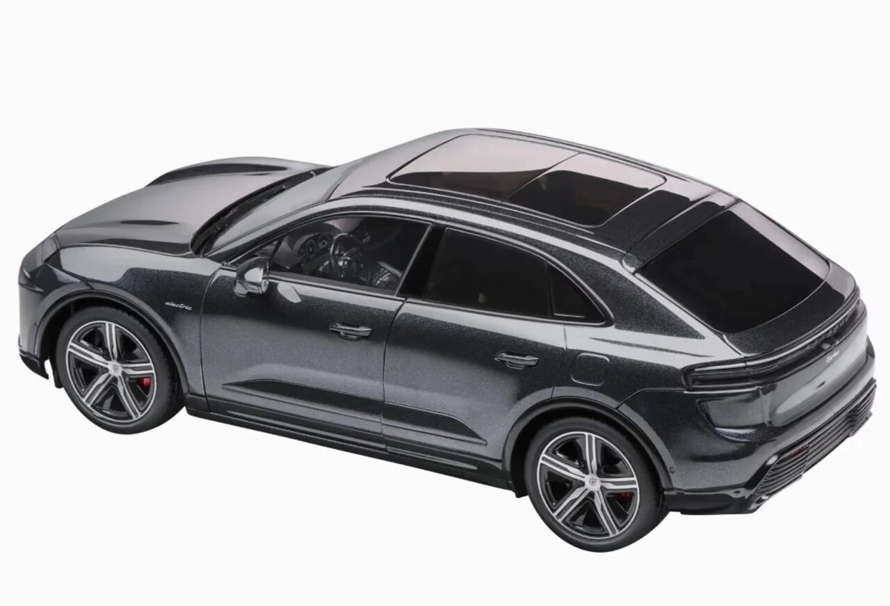 Porsche Porsche Macan Turbo - 1:18 - Solido