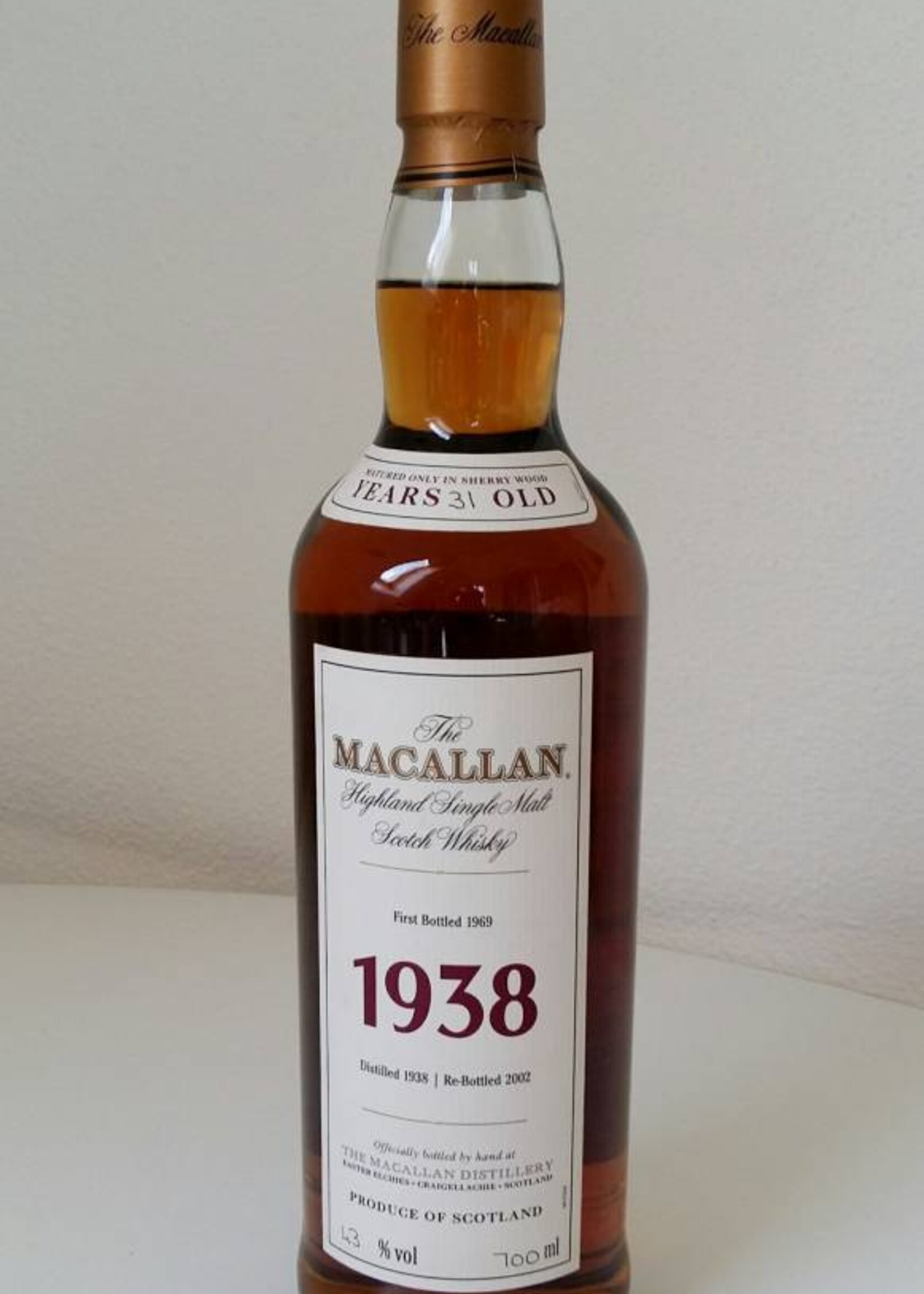 The Macallan Macallan 31 Years Old 1938 1969 (Re-Bottled 2002) Fine & Rare 43% (in OWC)