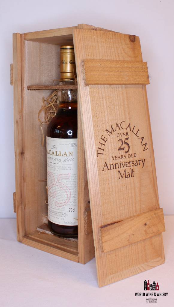 Macallan Macallan 25 Years Old 1968 1993 The Anniversary Malt 43% (in OWC)