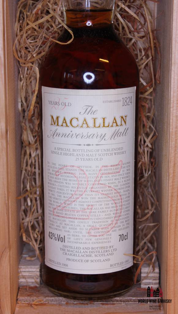 Macallan Macallan 25 Years Old 1968 1993 The Anniversary Malt 43% (in OWC)