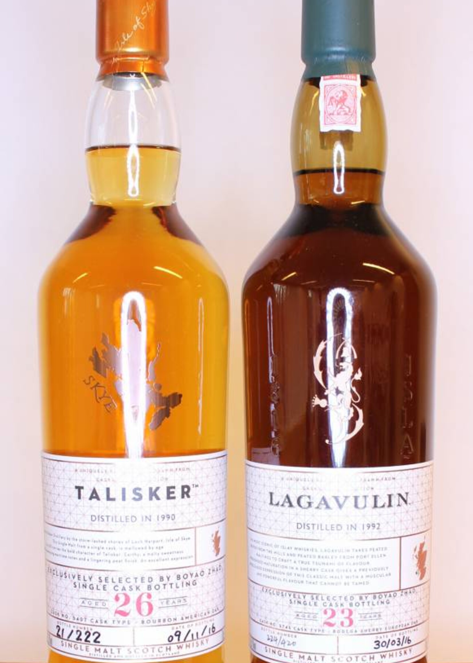Lagavulin Lagavulin 23 Years Old 1992 2016 55.7% and Talisker 26 Years Old 1990 2016 53.3% (set)