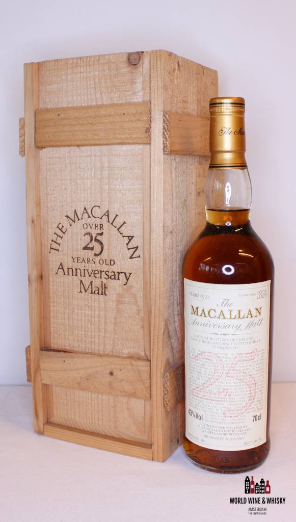 Macallan Macallan 25 Years Old 1968 1993 The Anniversary Malt 43% (in OWC)